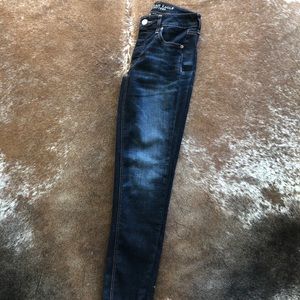 American Eagle Tomgirl jeans
